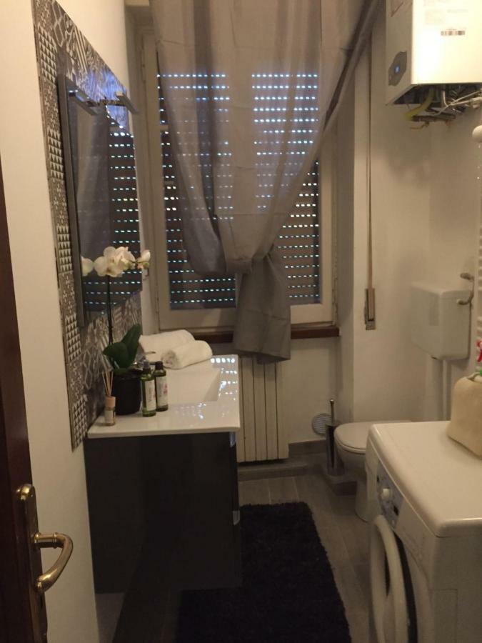 Appartamento A Viterbo Bagian luar foto