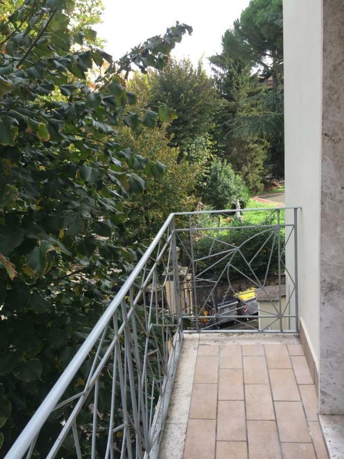 Appartamento A Viterbo Bagian luar foto